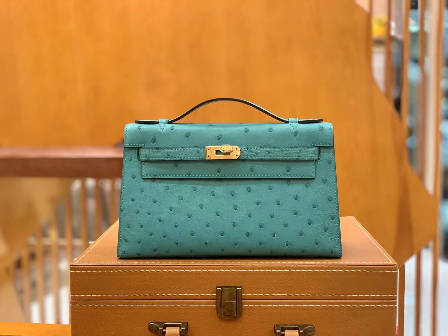 Hermes 爱马仕 【现货】 Mini Kelly 一代  7V Lagon 湖水绿 南非KK级鸵鸟皮 金扣 进口蜜蜡线 全手工制作