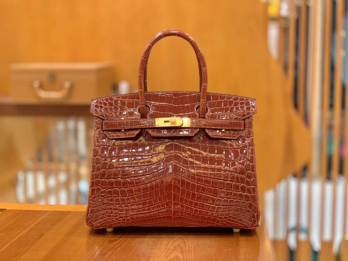 Hermes 爱马仕 Birkin 30cm 28 Caramel 焦糖棕 一级进口尼罗鳄“••” 金扣 进口蜜蜡线 全手工制作