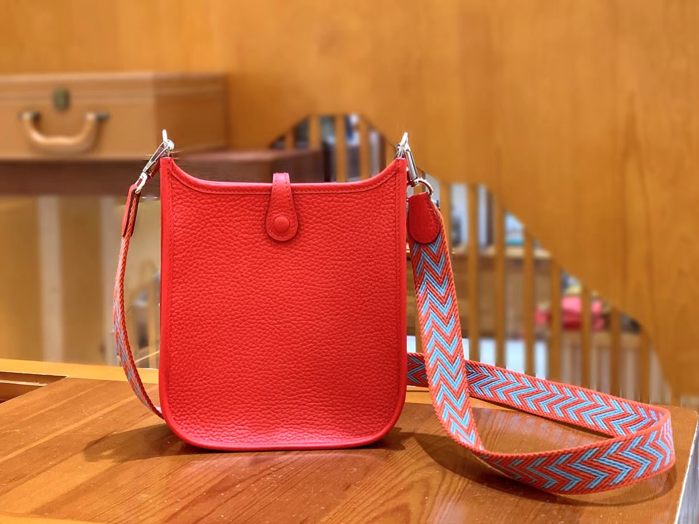 HERMES 爱马仕 伊芙琳17cm S3 爱心红 进口TC大牛皮 金扣 进口蜜蜡线 全手工制作
