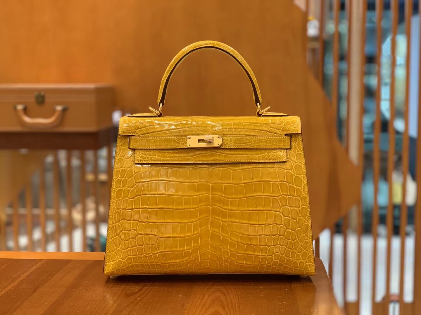 HERMES 爱马仕 Kelly 28cm 9D 琥珀黄 银扣一级尼罗鳄鱼皮“••”进口蜜蜡线 全手工制作
