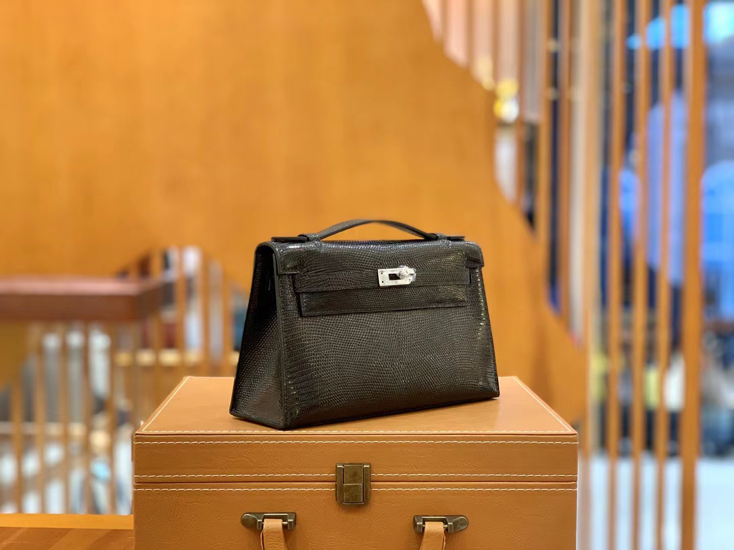 HERMES 爱马仕 Mini kelly 一代 Kelly Pochette 南非野生巨蜥 CC89 经典黑 Nior 进口蜜蜡线 全手工制作