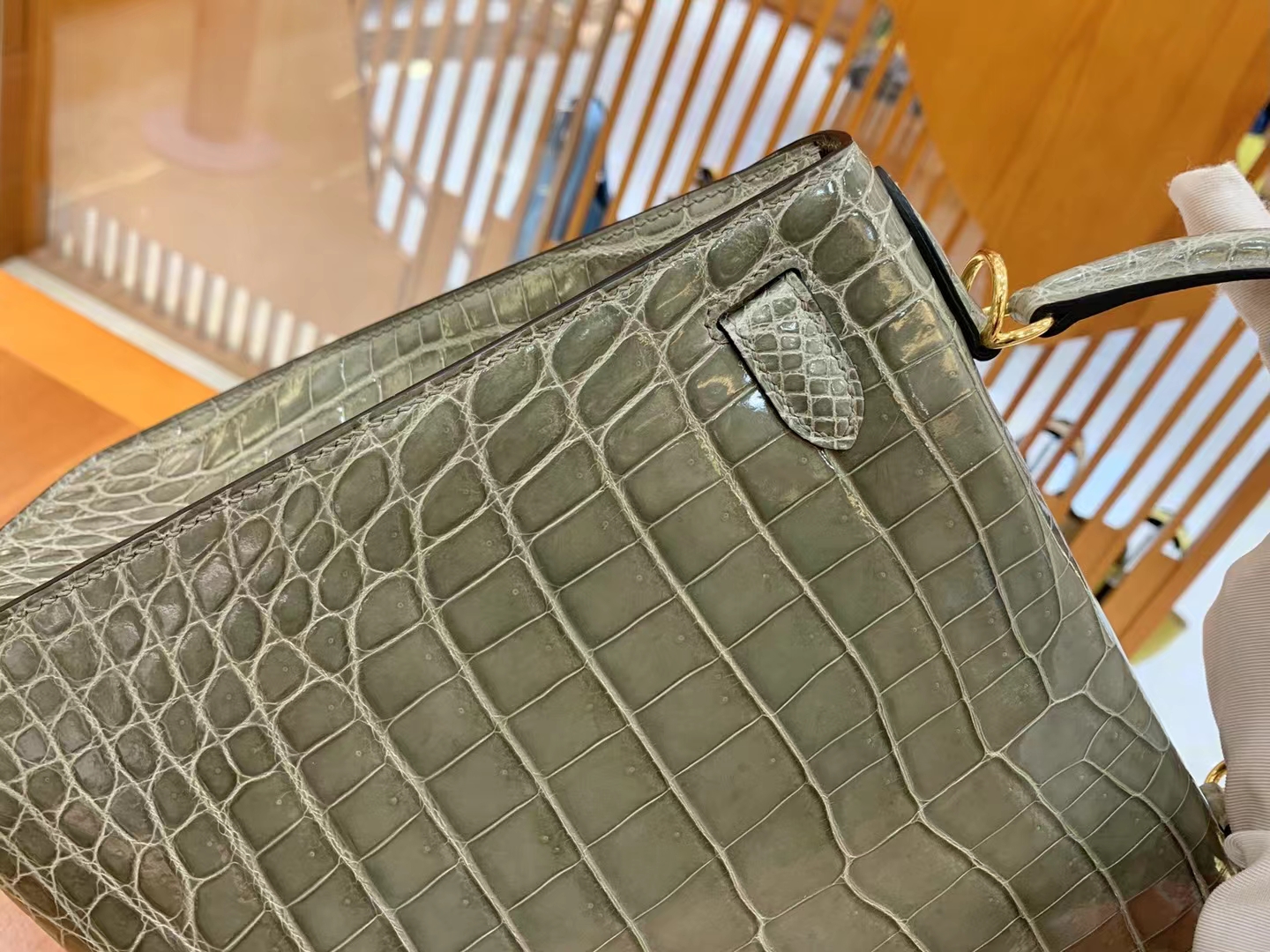 HERMES 爱马仕 Kelly 28cm 8C Gri Elephant 大象灰 银扣一级尼罗鳄鱼皮“••”进口蜜蜡线 全手工制作