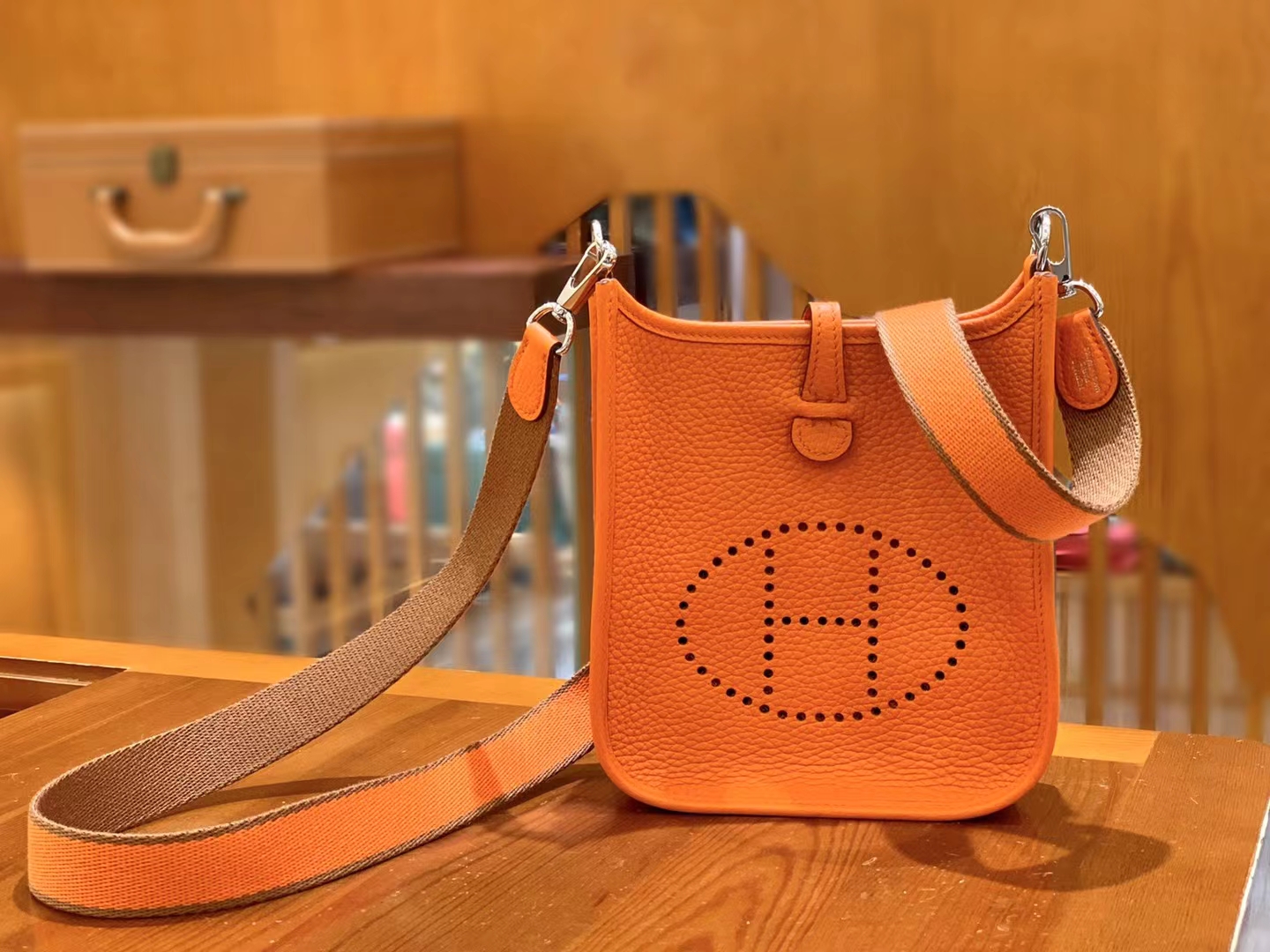 HERMES 爱马仕 伊芙琳17cm 9T 火焰橙 进口TC大牛皮 银扣 进口蜜蜡线 全手工制作