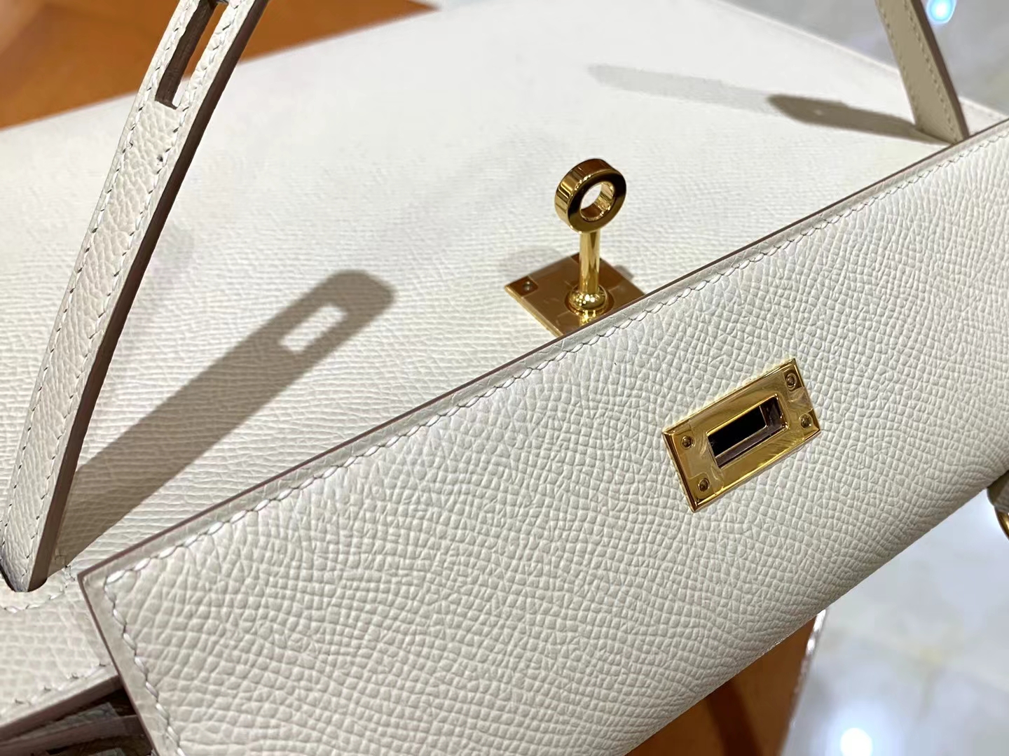 HERMES 爱马仕 kelly 25 Epsom 10 奶昔白