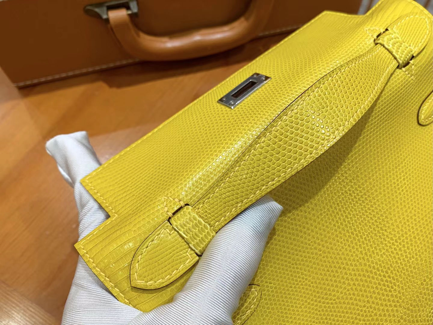 HERMES 爱马仕 Mini kelly 一代 Kelly Pochette 南非野生巨蜥 M9 mimosa 金盏花黄 进口蜜蜡线 全手工制作