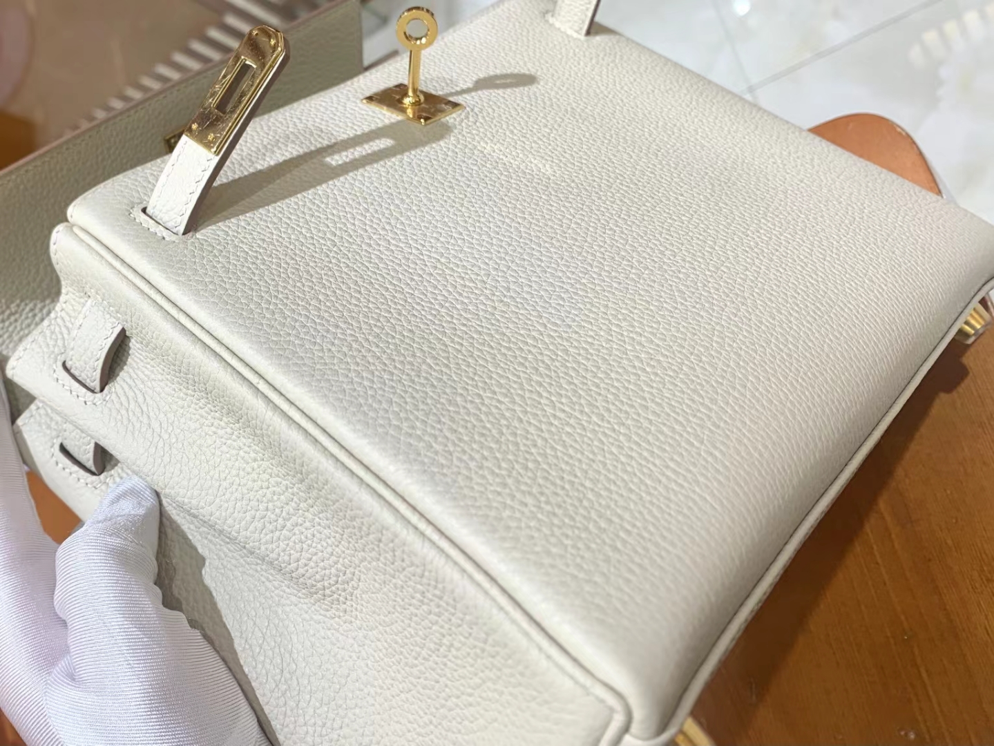 HERMES 爱马仕 kelly 25 Togo Craie 10 奶昔白