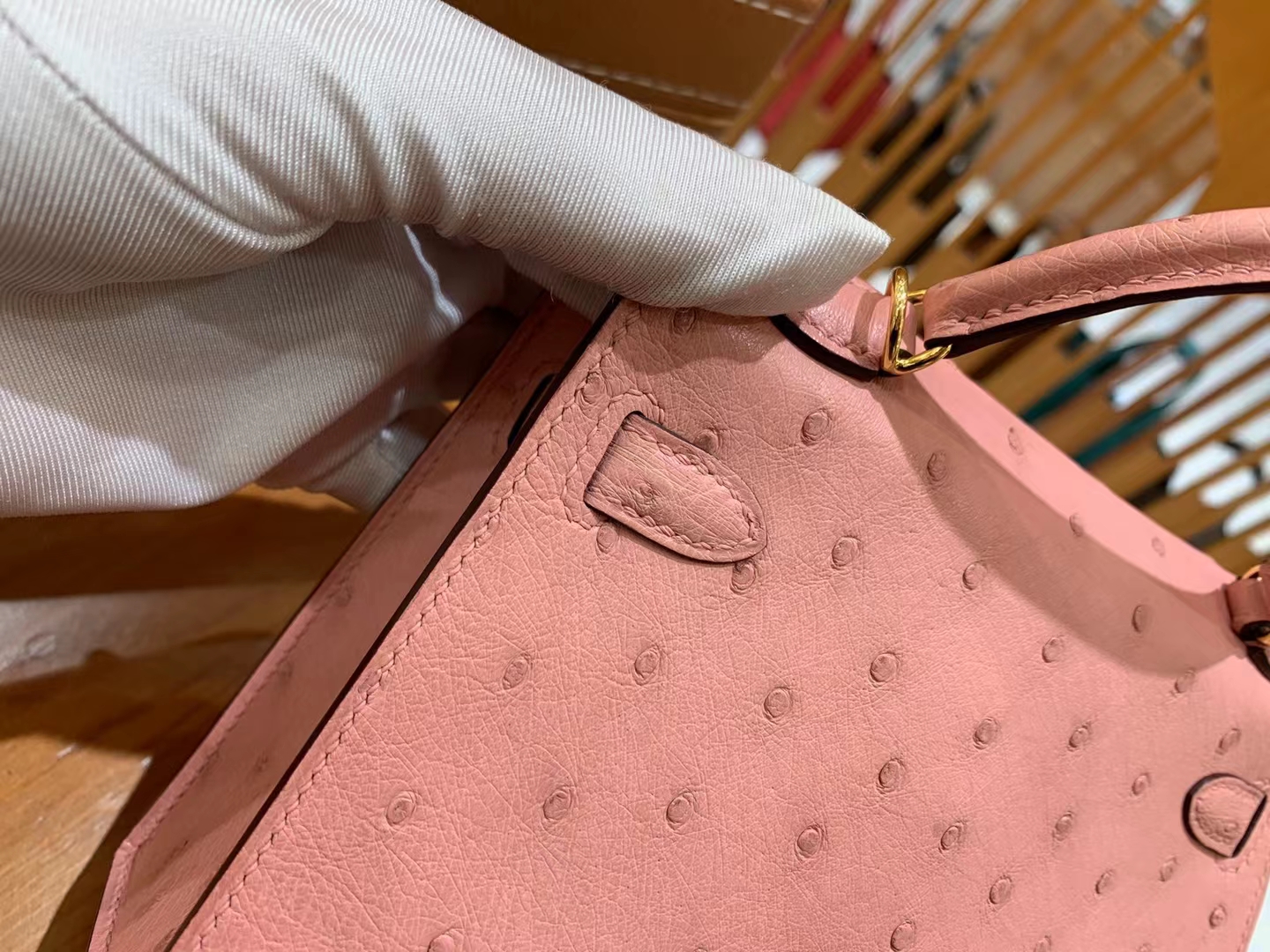HERMES 爱马仕 Mini kelly 二代 南非KK级鸵鸟皮 Ostrich  陶瓷粉CC94  进口蜜蜡线 全手工制作