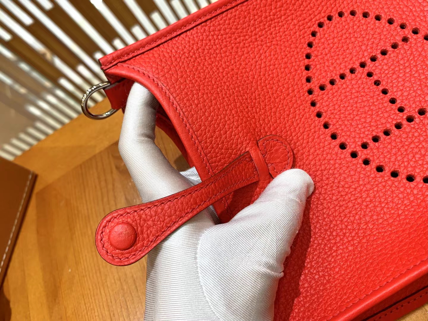 HERMES 爱马仕 伊芙琳17cm S3 爱心红 进口TC大牛皮 金扣 进口蜜蜡线 全手工制作