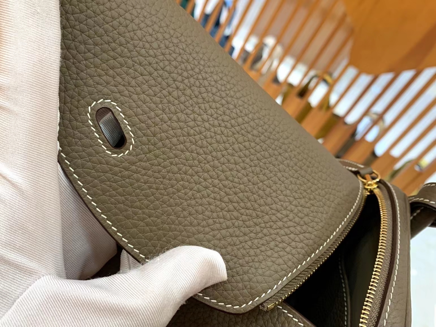 HERMES 爱马仕 Lindy 26cm Togo 8C Gri Elephant 大象灰 进口蜜蜡线 全手工制作