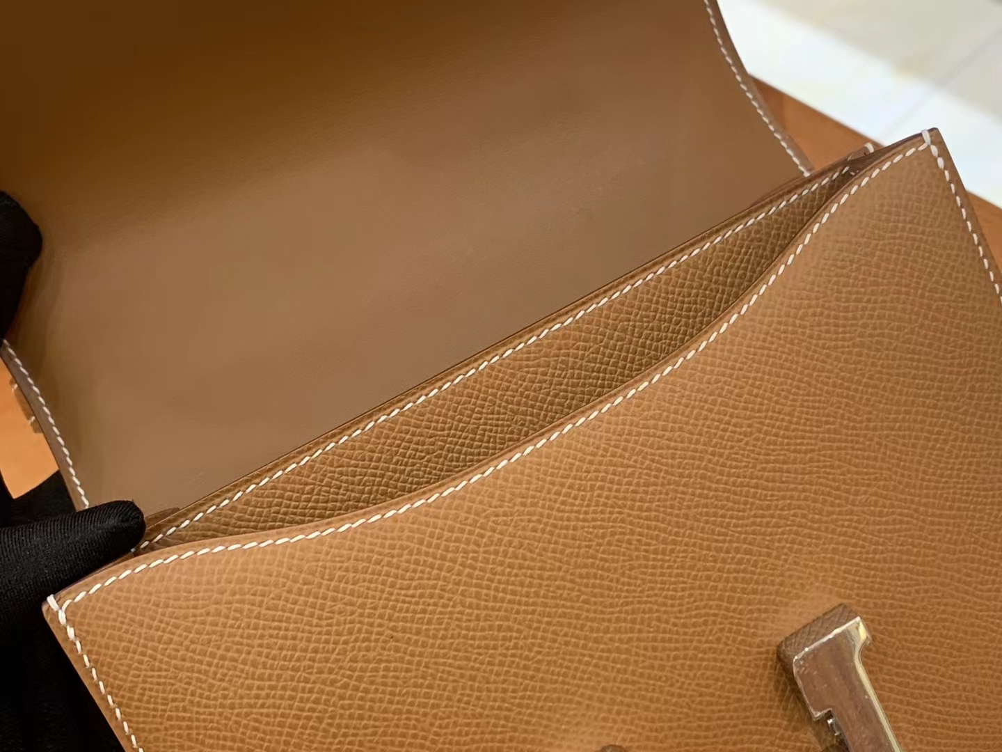 HERMES 爱马仕 Constance 康康 Epsom CK37 金棕色 19cm
