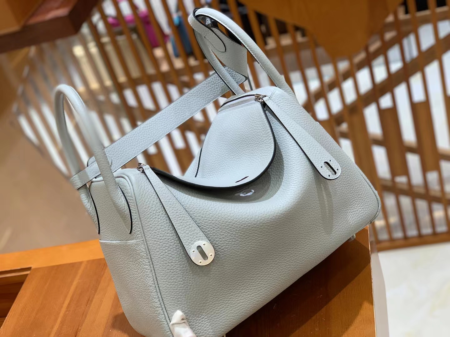 HERMES 爱马仕 Lindy 30cm T0圣杯蓝 进口TC大牛皮 银扣 进口蜜蜡线 全手工制作