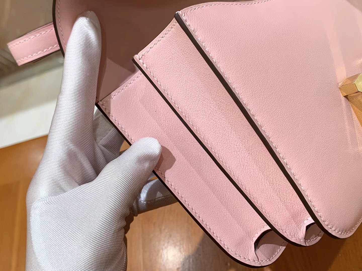 HERMES 爱马仕 Constance 康康 swift 3Q Rose Saiura樱花粉 金扣 19cm