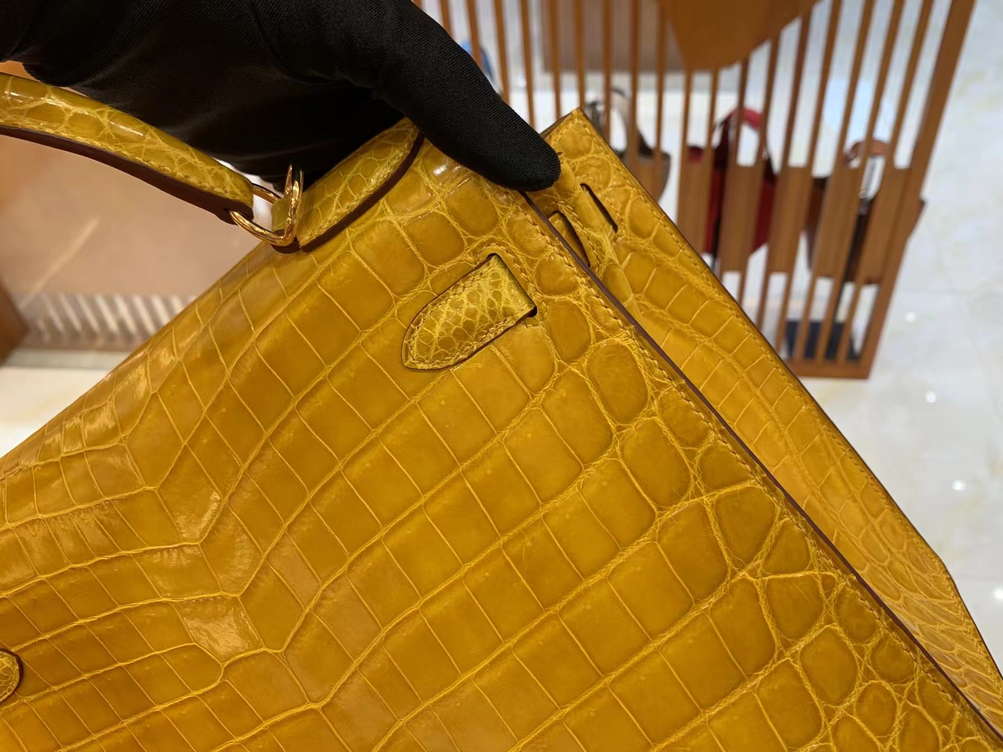 HERMES 爱马仕 Kelly 28cm 9D 琥珀黄 银扣一级尼罗鳄鱼皮“••”进口蜜蜡线 全手工制作