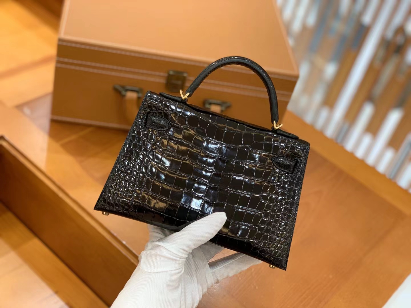 HERMES 爱马仕【现货】 Mini二代 经典黑 CC89 Nior 一级美洲鳄鱼皮“□” 进口蜜蜡线 全手工制作