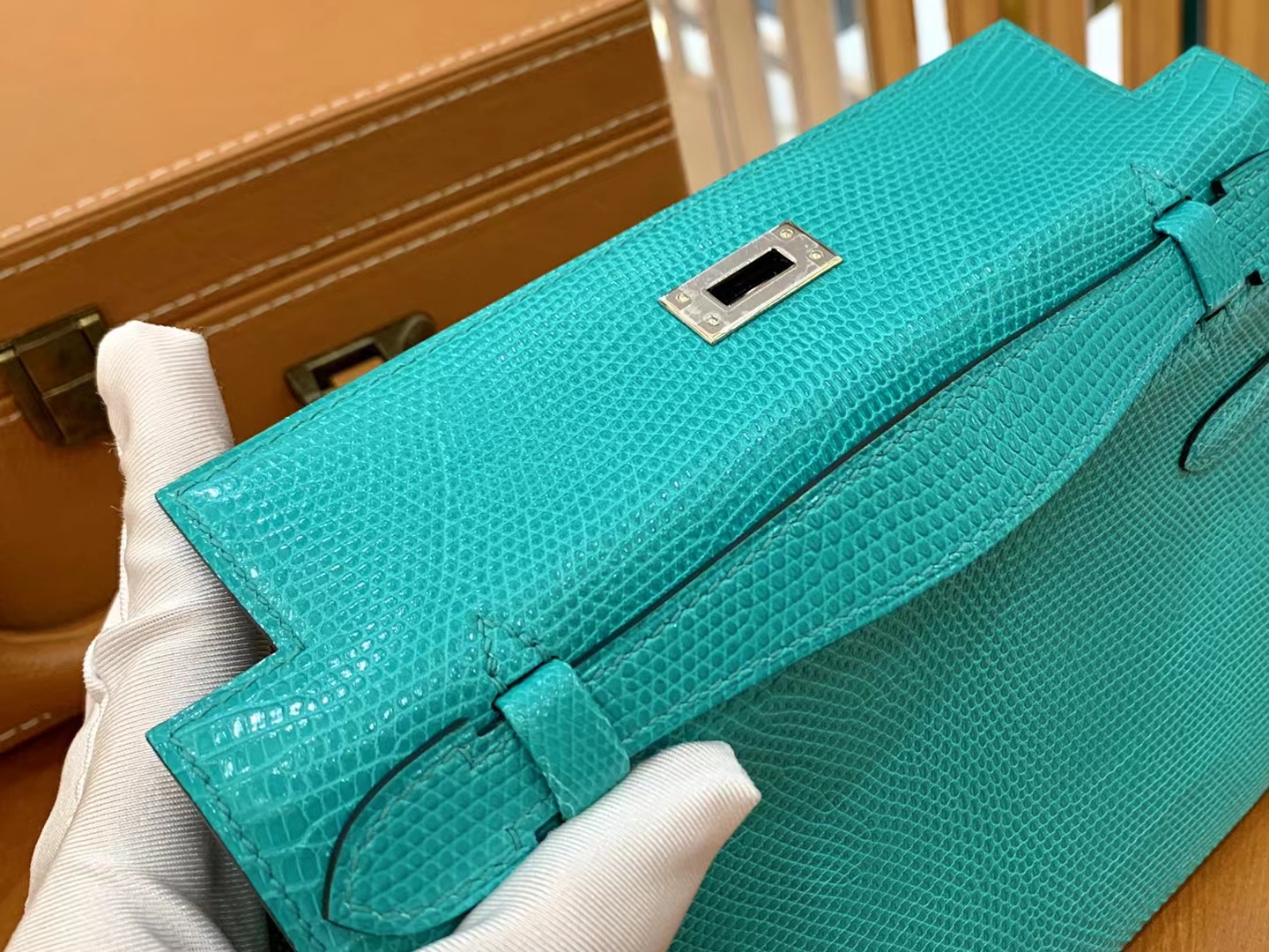 HERMES 爱马仕 Mini kelly 一代 Kelly Pochette 南非野生巨蜥 O6帝王绿 进口蜜蜡线 全手工制作