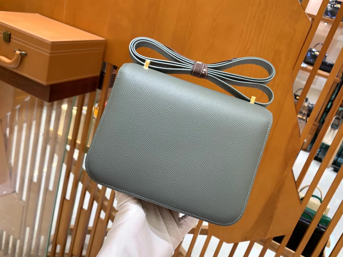 HERMES 爱马仕 Constance 康康 Epsom 63 Vert Amande杏绿色 19cm
