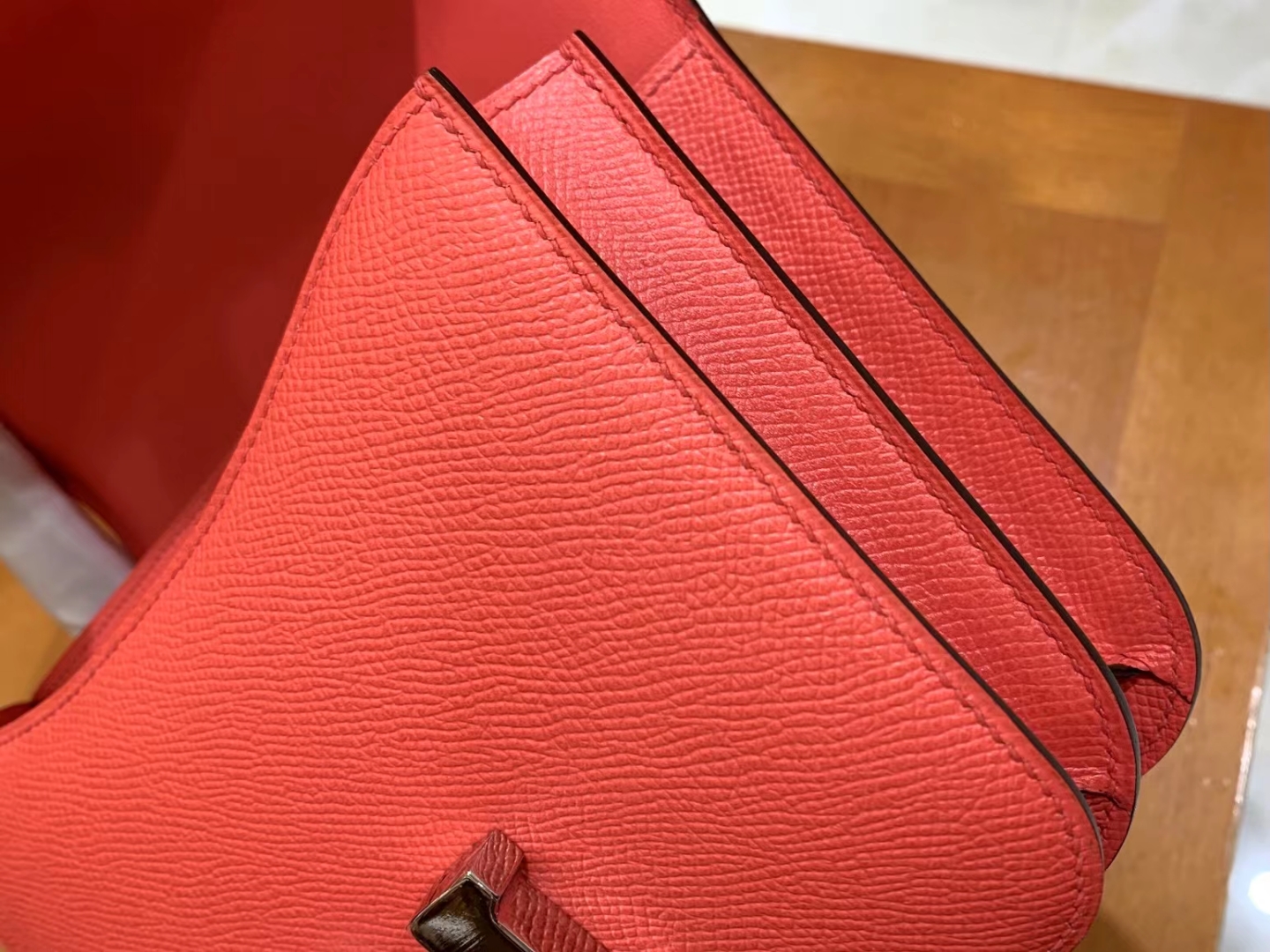 HERMES 爱马仕  Constance 康康 Epsom Q5 Rouge Casaque 德克萨斯粉 金扣 19cm