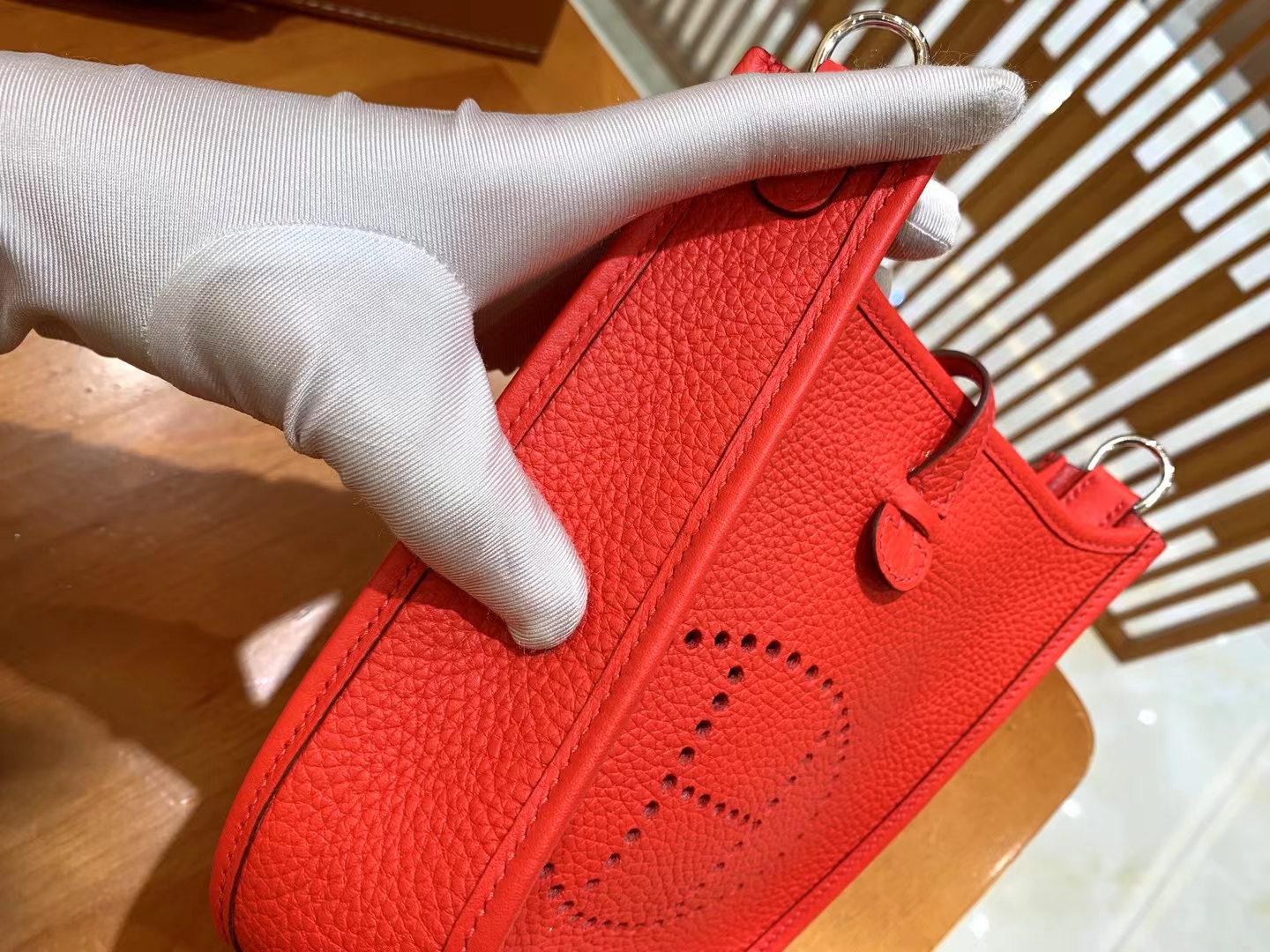 HERMES 爱马仕 伊芙琳17cm S3 爱心红 进口TC大牛皮 金扣 进口蜜蜡线 全手工制作