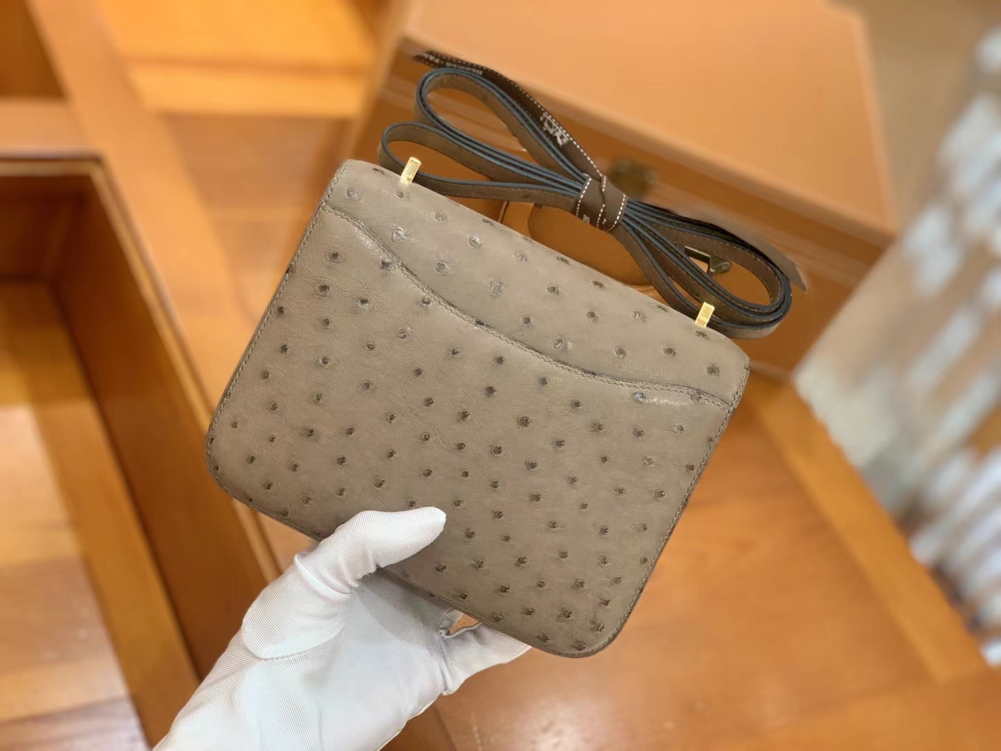 HERMES 爱马仕 Constance 空姐包 19cm 南非KK鸵鸟皮 Ostrich 8C Gri Elephant 大象灰 进口蜜蜡线 全手工制作