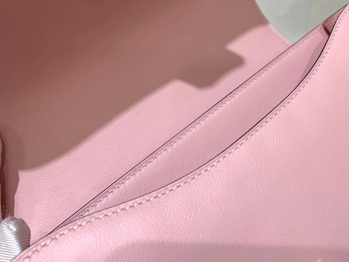 HERMES 爱马仕 Constance 康康 swift 3Q Rose Saiura樱花粉 金扣 19cm