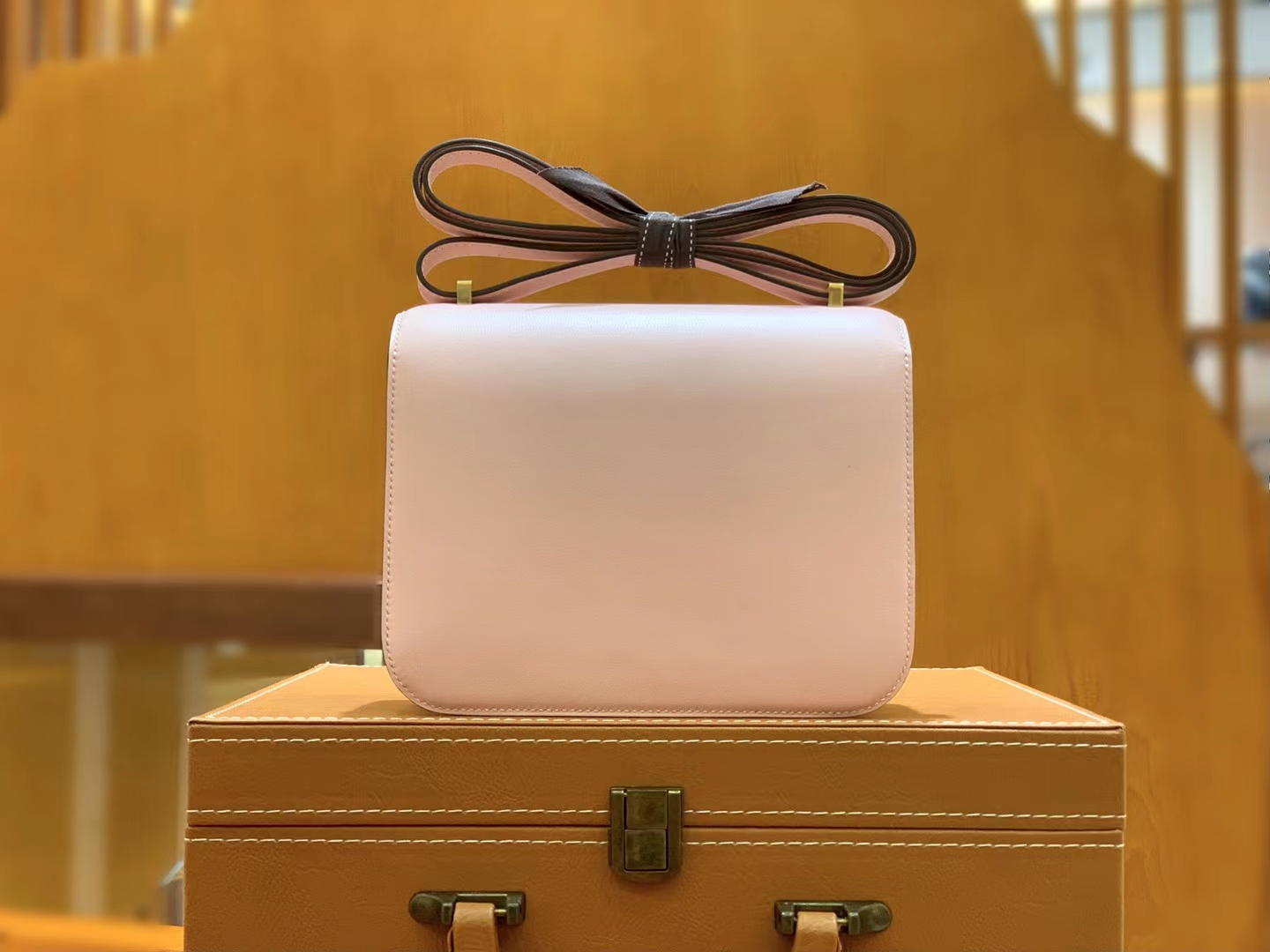 HERMES 爱马仕 Constance 康康 swift 3Q Rose Saiura樱花粉 金扣 19cm
