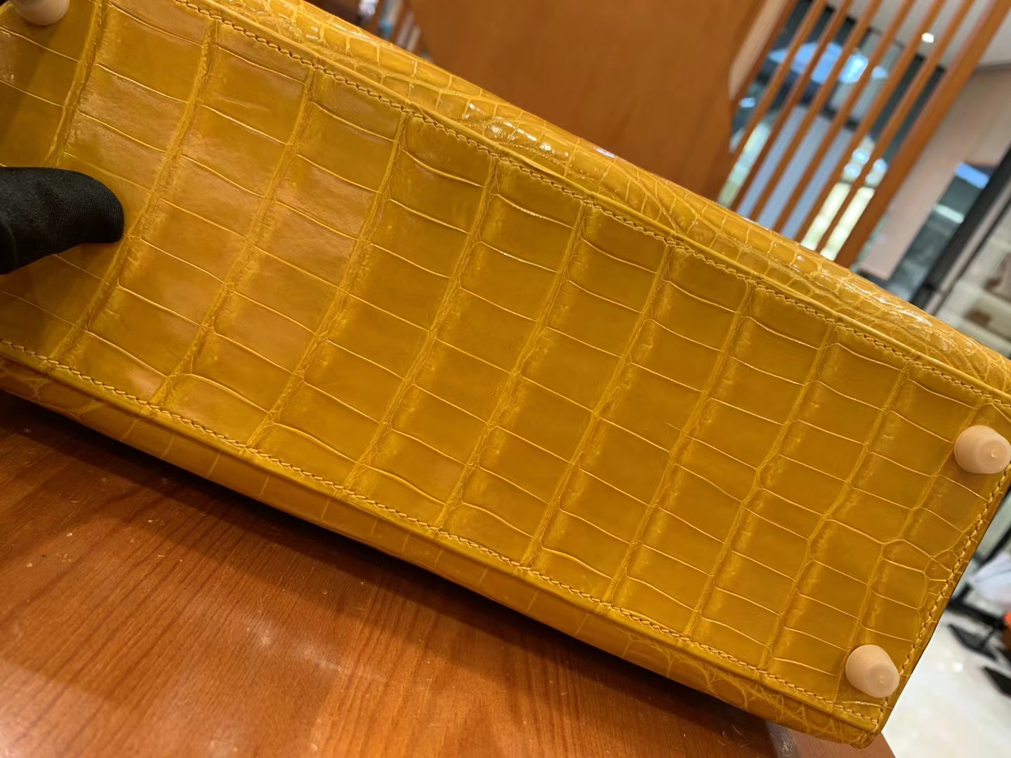 HERMES 爱马仕 Kelly 28cm 9D 琥珀黄 银扣一级尼罗鳄鱼皮“••”进口蜜蜡线 全手工制作