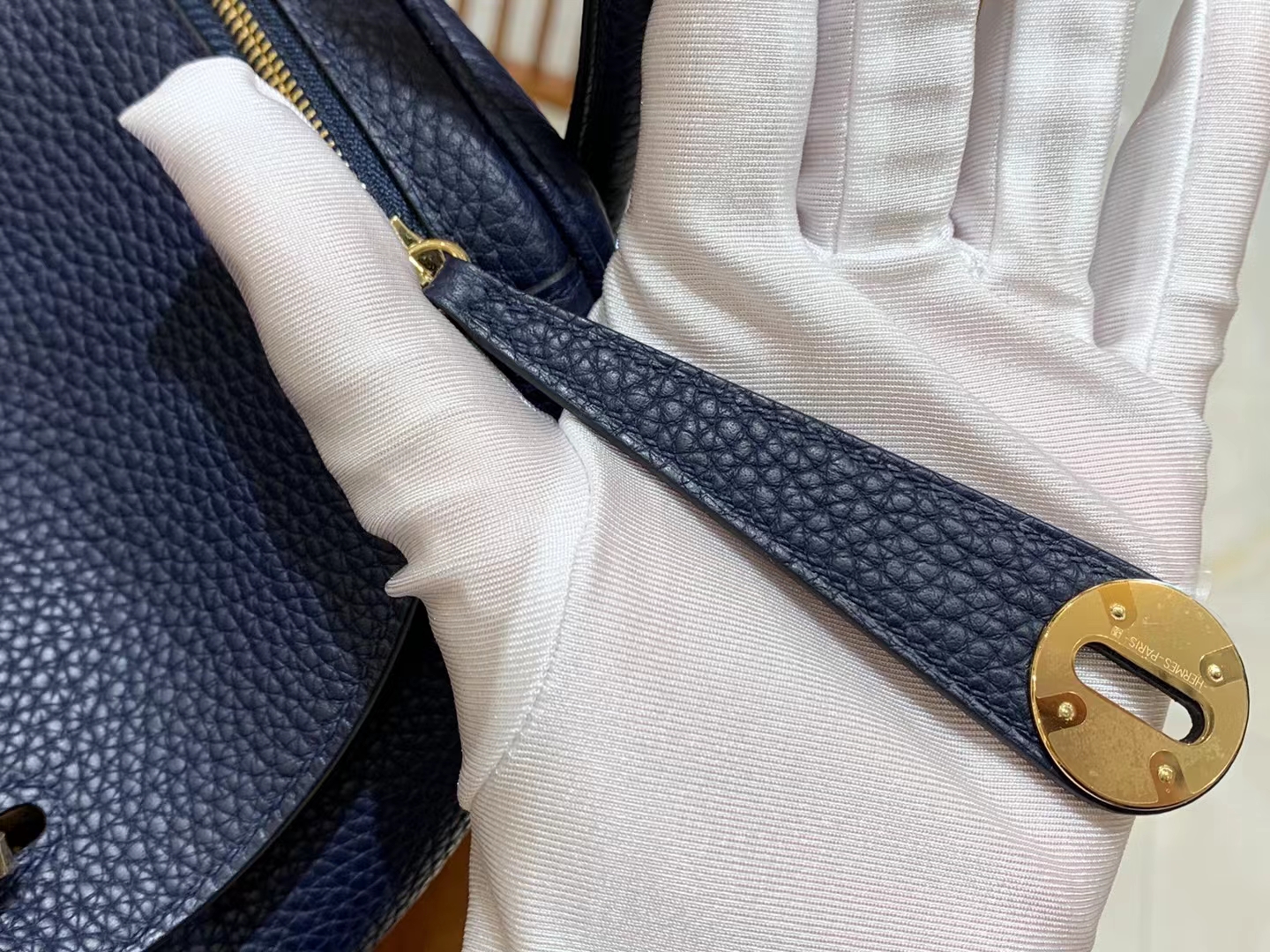 HERMES 爱马仕 Lindy 26cm Togo 2Z 午夜蓝 进口蜜蜡线 全手工制作