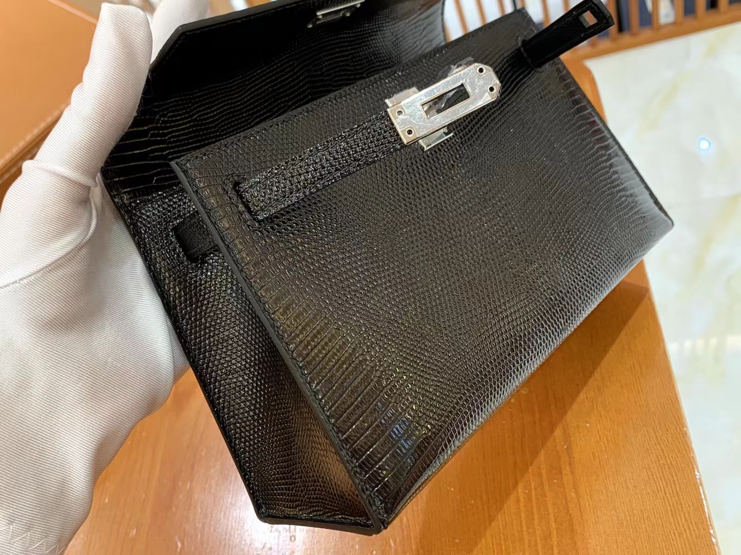 HERMES 爱马仕 Mini kelly 一代 Kelly Pochette 南非野生巨蜥 CC89 经典黑 Nior 进口蜜蜡线 全手工制作