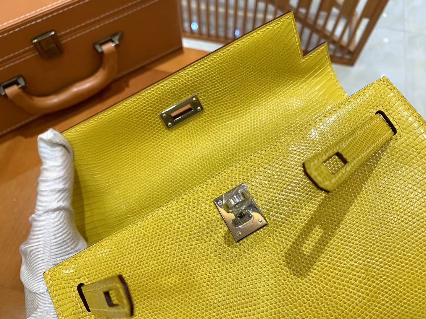 HERMES 爱马仕 Mini kelly 一代 Kelly Pochette 南非野生巨蜥 M9 mimosa 金盏花黄 进口蜜蜡线 全手工制作