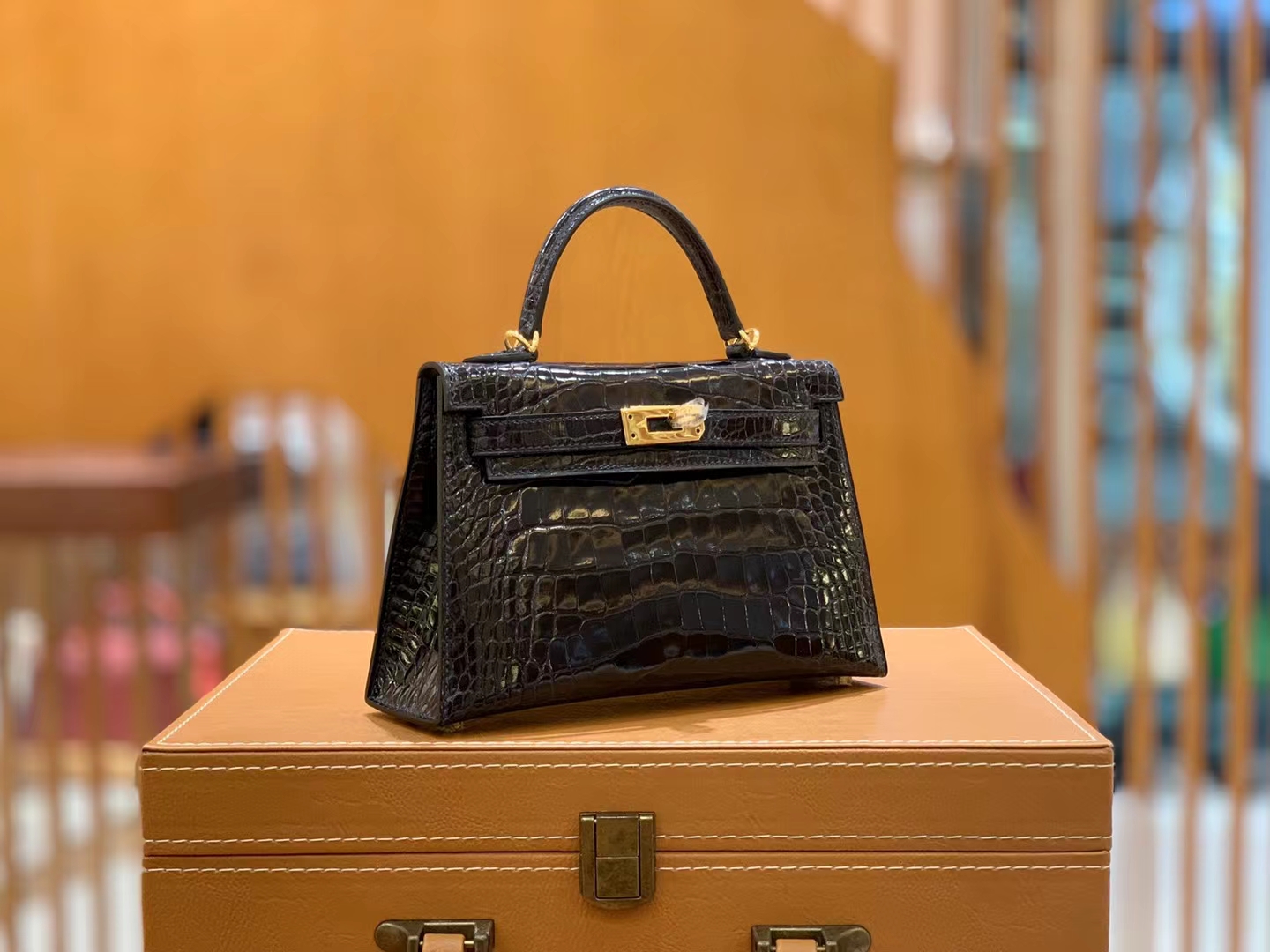 HERMES 爱马仕【现货】 Mini二代 2Z午夜蓝 一级美洲鳄鱼皮“□” 进口蜜蜡线 全手工制作