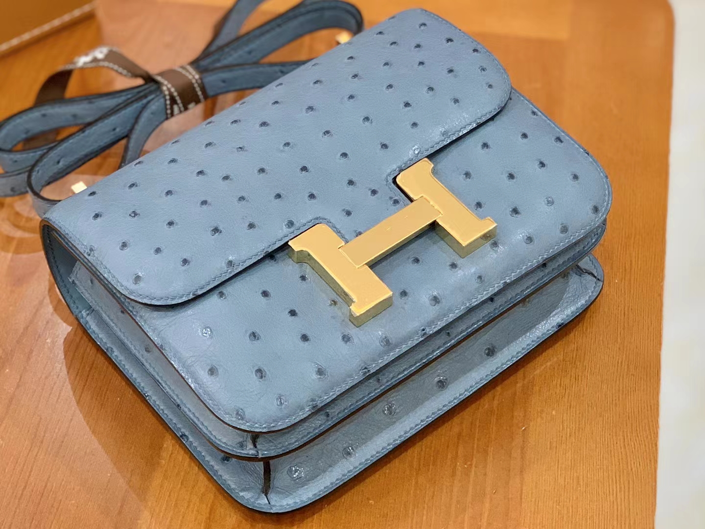 HERMES 爱马仕 Constance 空姐包 19cm 南非KK鸵鸟皮 Ostrich 75 Blue Jean牛仔蓝 进口蜜蜡线 全手工制作