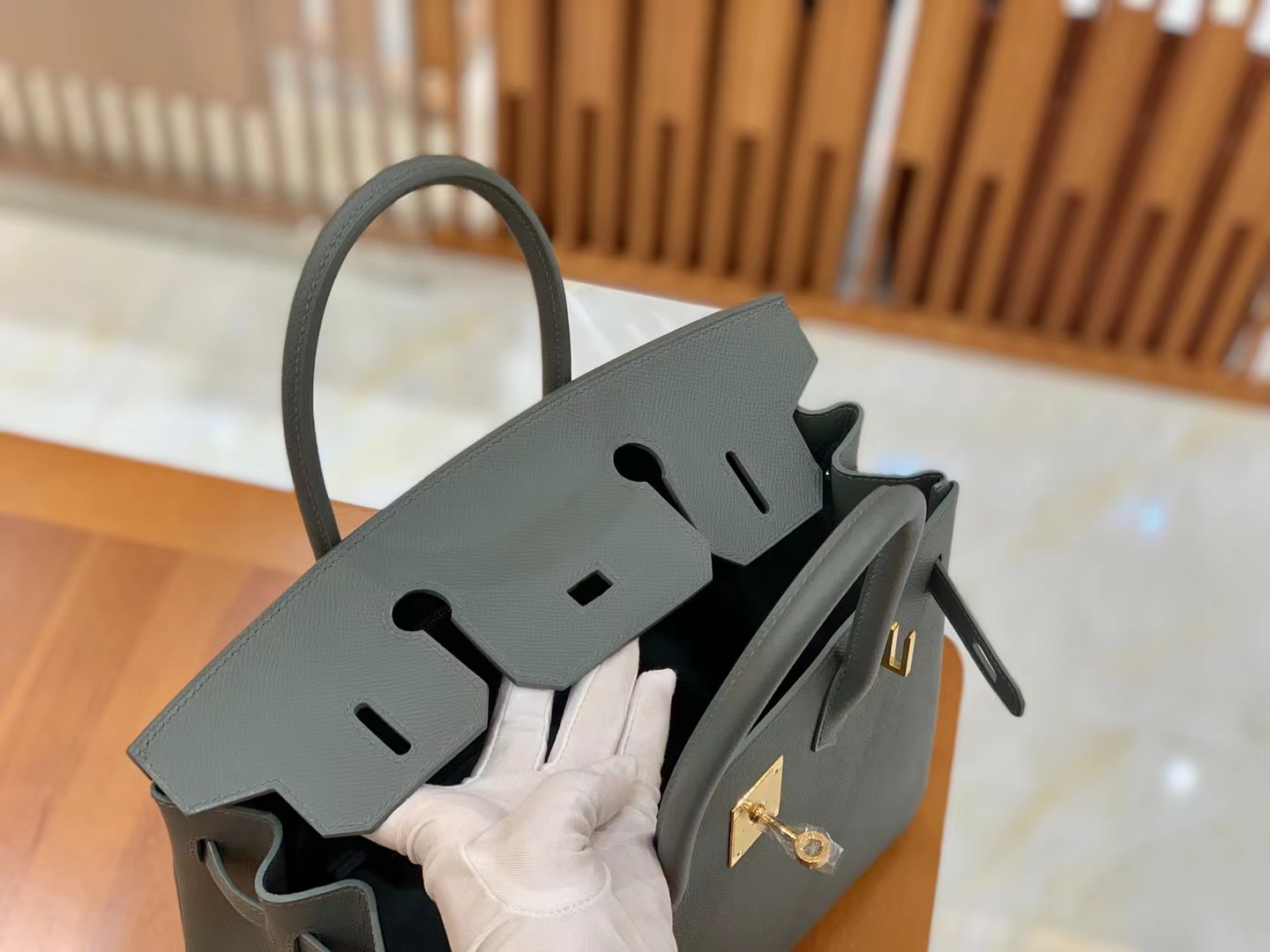 HERMES 爱马仕 Birkin 30CM Epsom 63 Vert Amande杏绿色 进口蜜蜡线 全手工制作