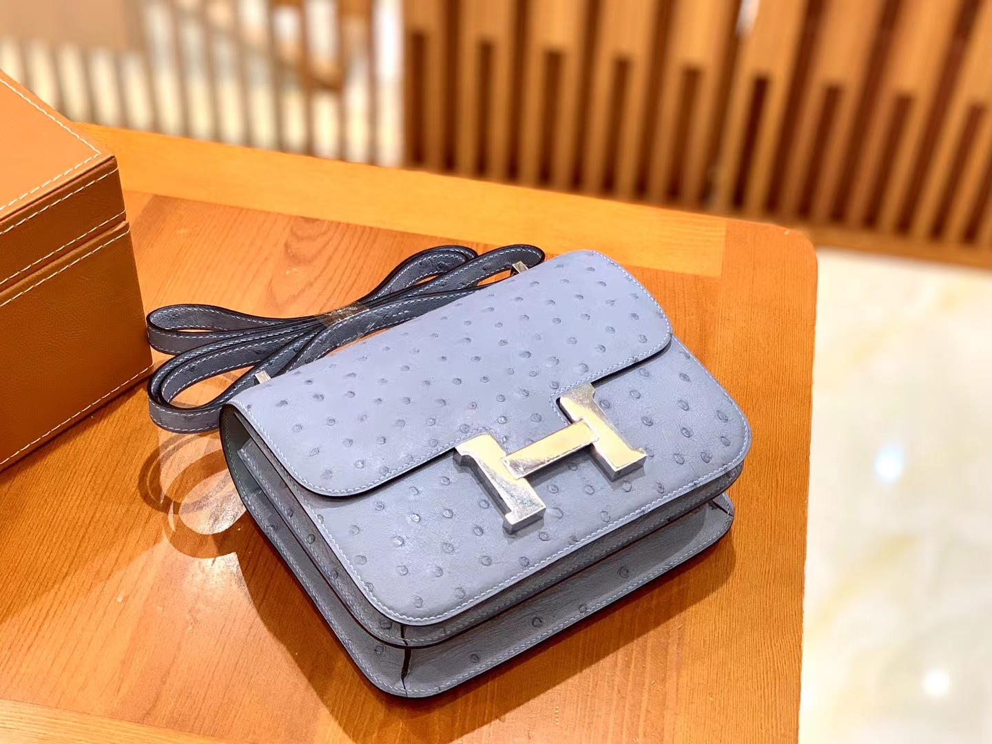 HERMES 爱马仕 Constance 空姐包 19cm 南非KK鸵鸟皮 Ostrich 8U Bleu Glacler 冰川蓝 进口蜜蜡线 全手工制作