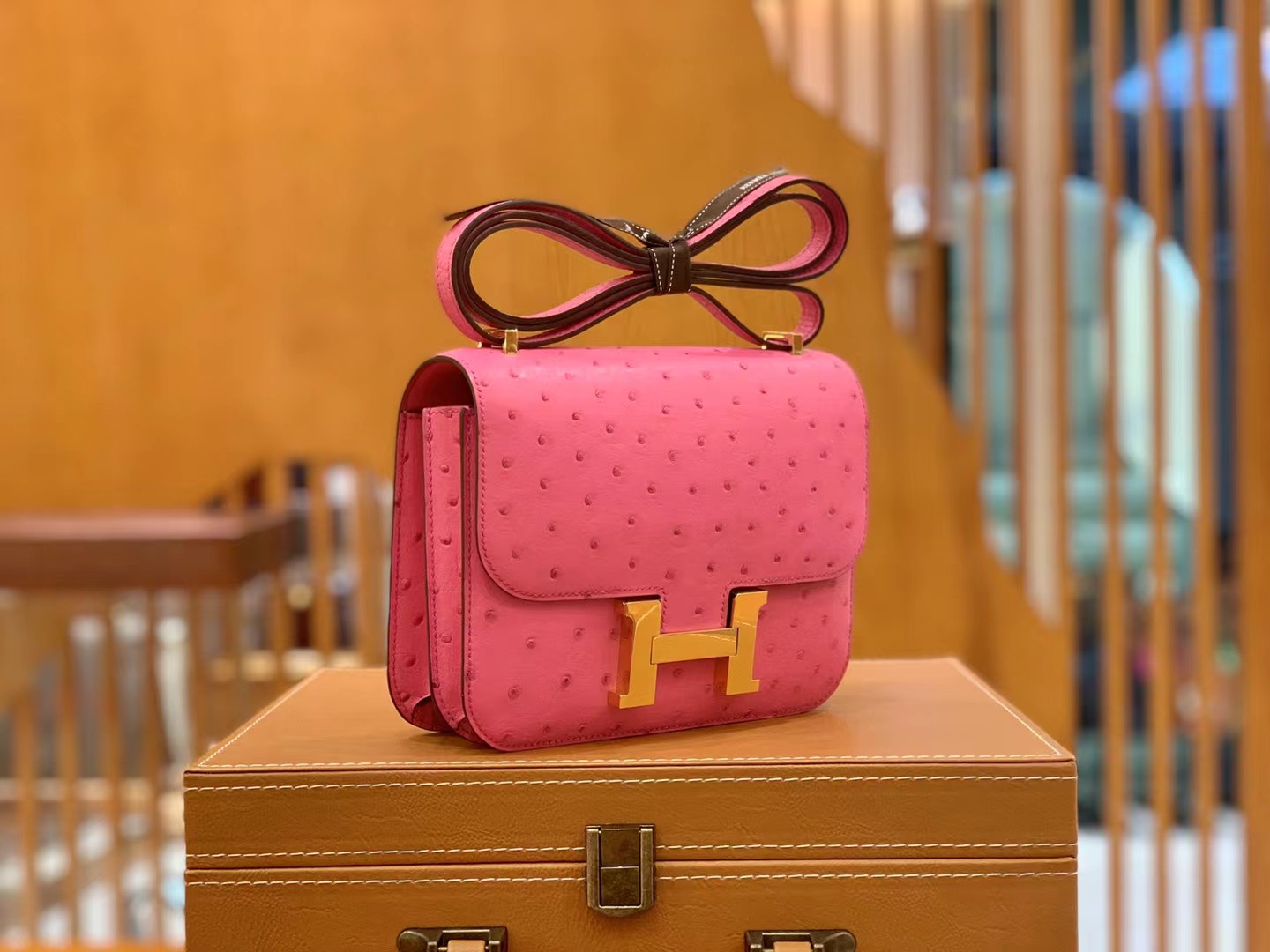HERMES 爱马仕 Constance 空姐包 19cm 南非KK鸵鸟皮 Ostrich 5J桃红色 进口蜜蜡线 全手工制作