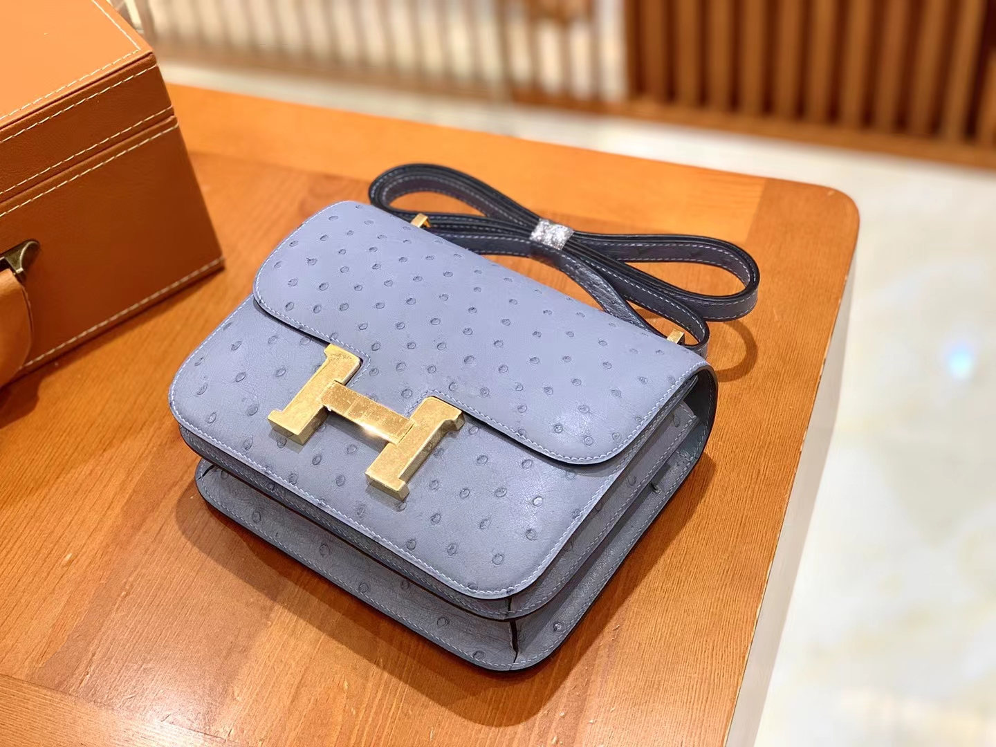 HERMES 爱马仕 Constance 空姐包 19cm 南非KK鸵鸟皮 Ostrich 8U Bleu Glacler 冰川蓝 进口蜜蜡线 全手工制作