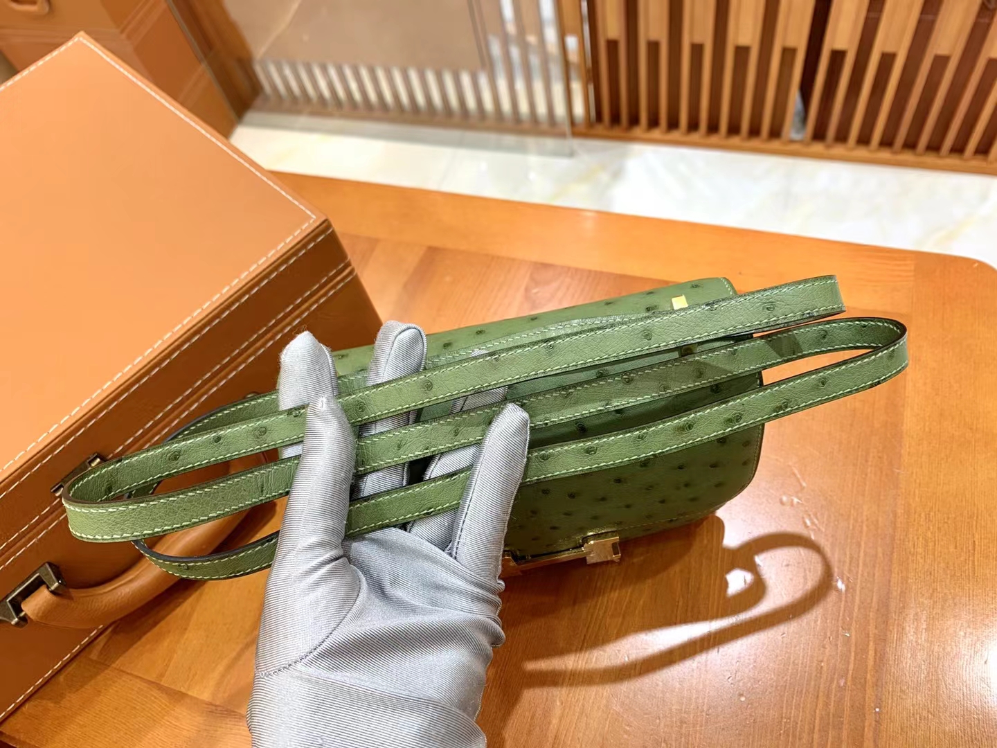 HERMES 爱马仕 Constance 空姐包 19cm 南非KK鸵鸟皮 Ostrich 3i 牛油果绿 进口蜜蜡线 全手工制作