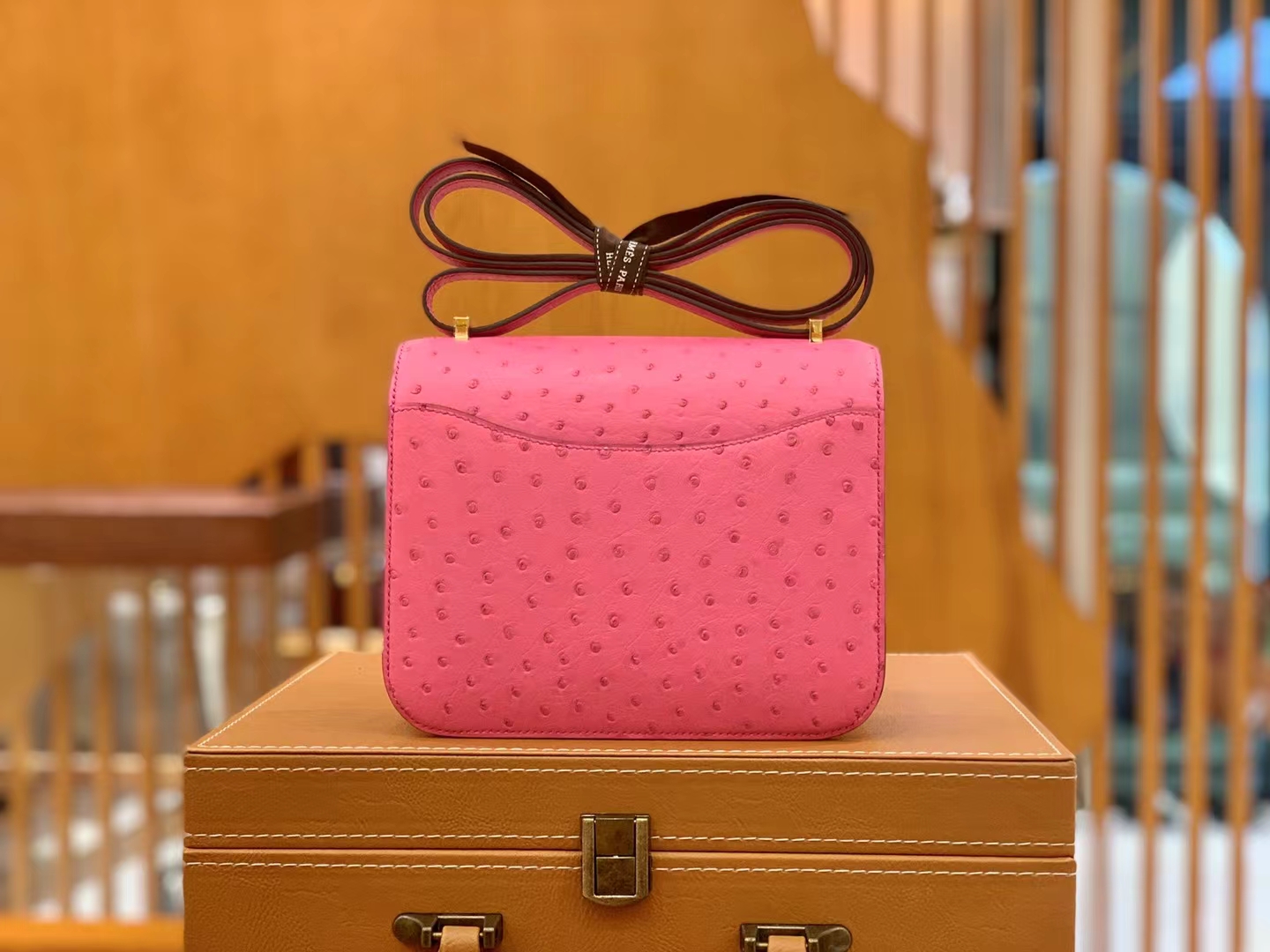 HERMES 爱马仕 Constance 空姐包 19cm 南非KK鸵鸟皮 Ostrich 5J桃红色 进口蜜蜡线 全手工制作