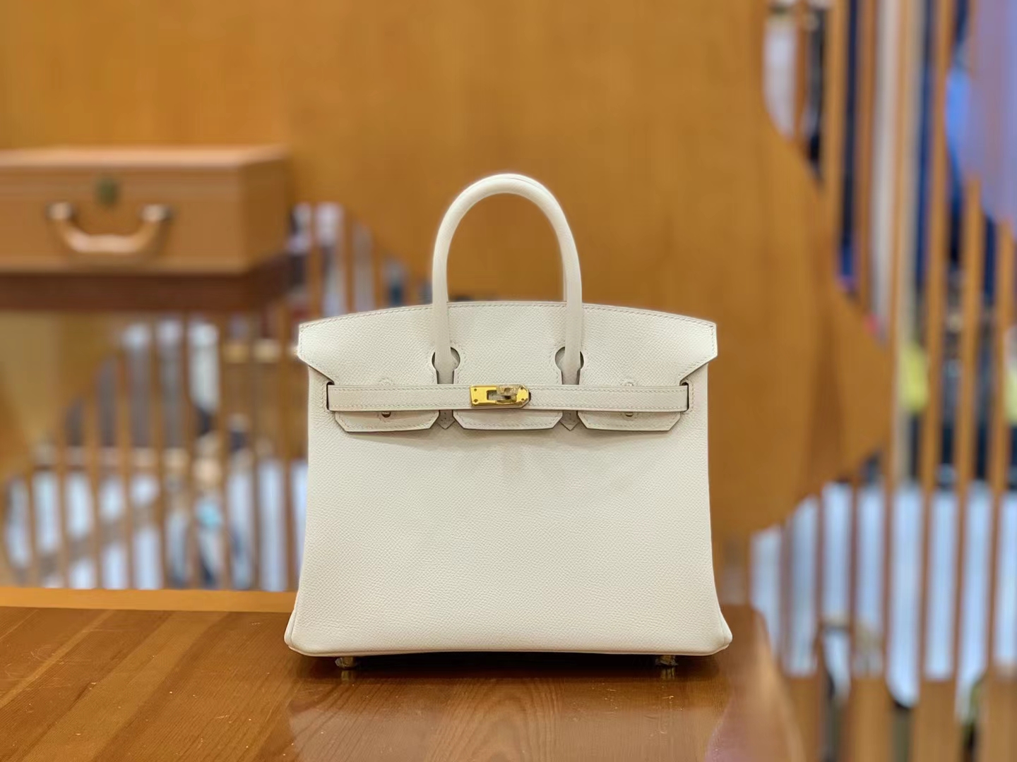 HERMES 爱马仕 Birkin 25CM Epsom Craie 10 奶昔白 进口蜜蜡线 全手工制作