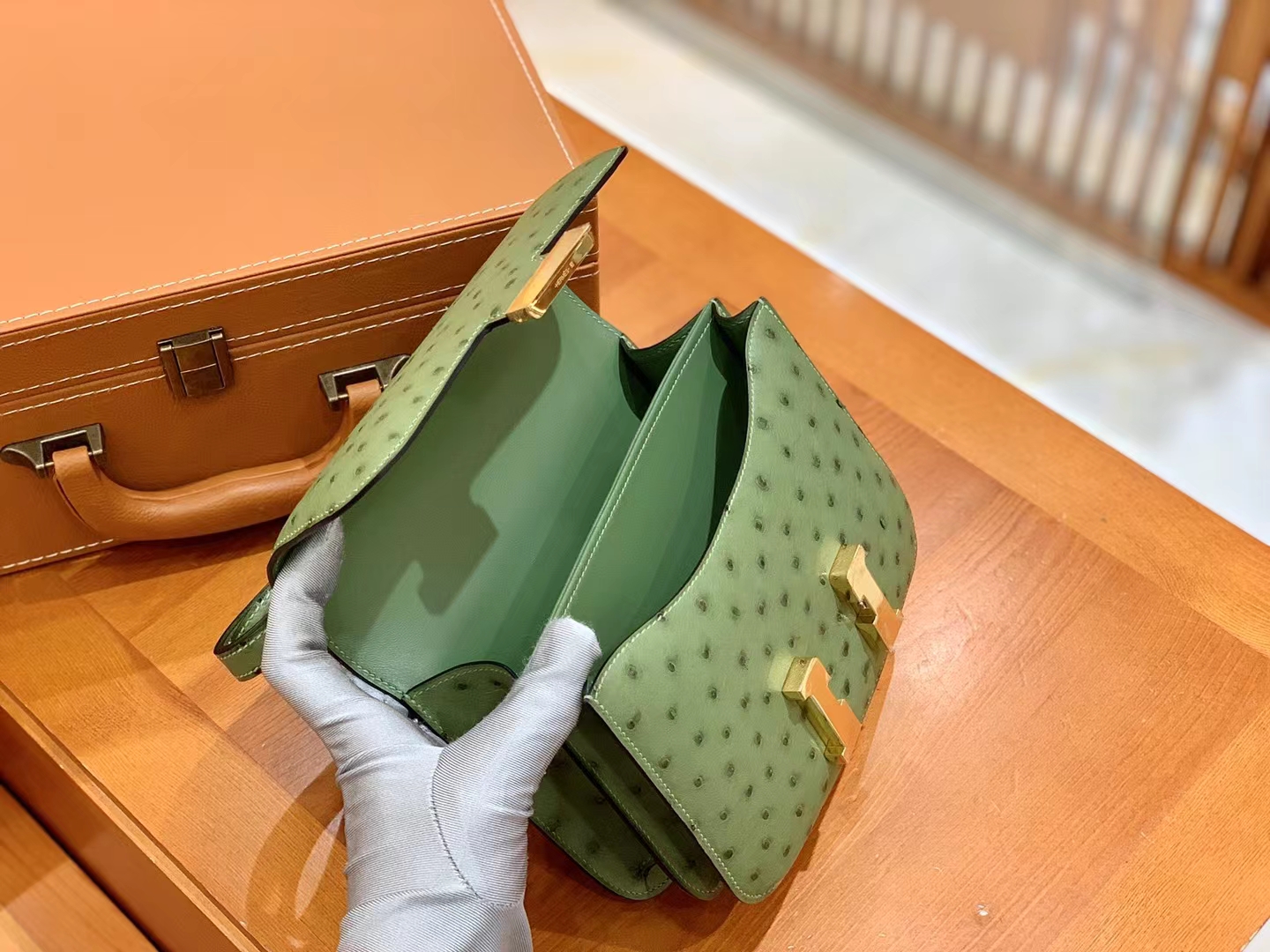 HERMES 爱马仕 Constance 空姐包 19cm 南非KK鸵鸟皮 Ostrich 3i 牛油果绿 进口蜜蜡线 全手工制作