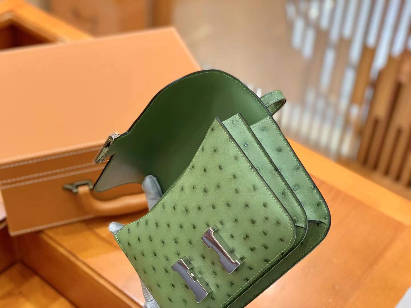HERMES 爱马仕 Constance 空姐包 19cm 南非KK鸵鸟皮 Ostrich 3i 牛油果绿 进口蜜蜡线 全手工制作