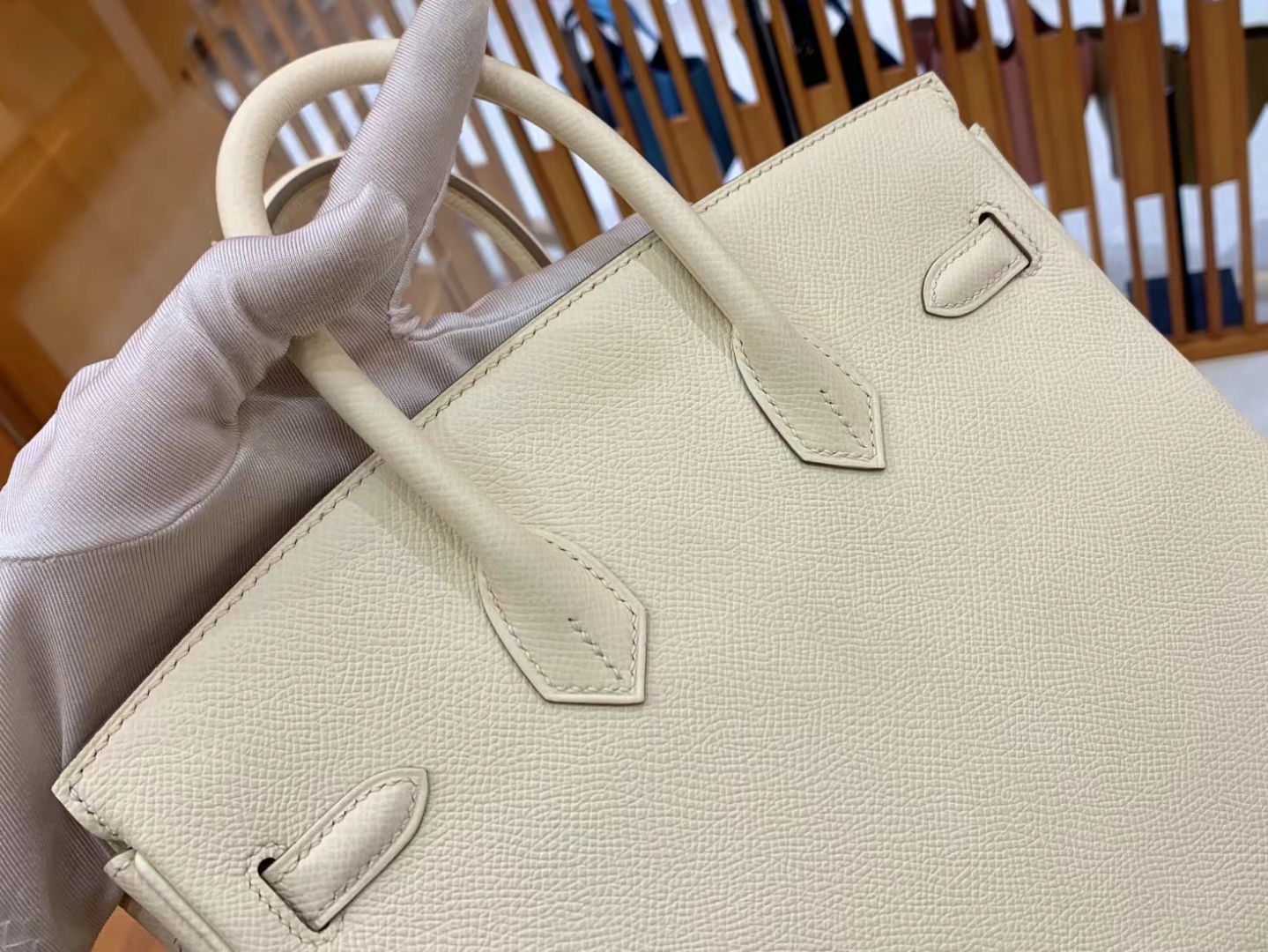 HERMES 爱马仕 Birkin 25CM Epsom Craie 10 奶昔白 进口蜜蜡线 全手工制作