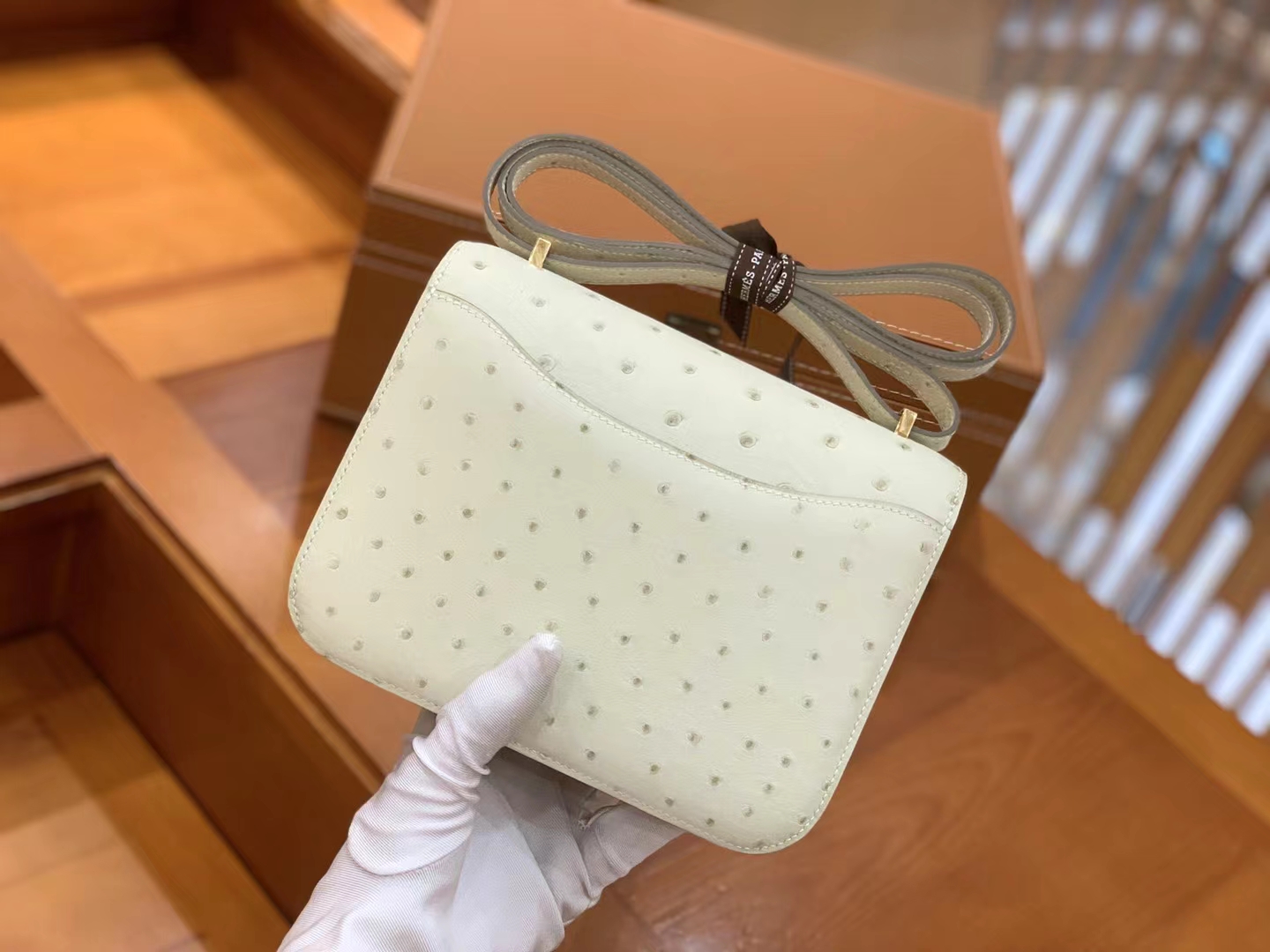 HERMES 爱马仕 Constance 空姐包 19cm 南非KK鸵鸟皮 Ostrich 3C Parchmin羊毛白 进口蜜蜡线 全手工制作