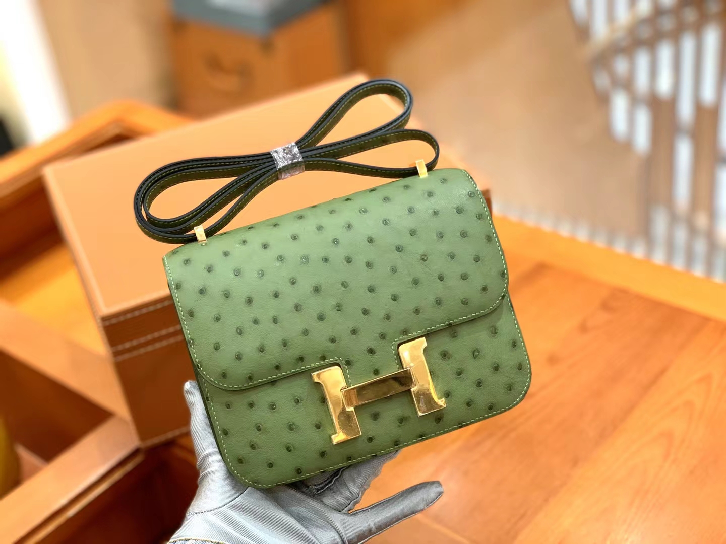 HERMES 爱马仕 Constance 空姐包 19cm 南非KK鸵鸟皮 Ostrich 3i 牛油果绿 进口蜜蜡线 全手工制作