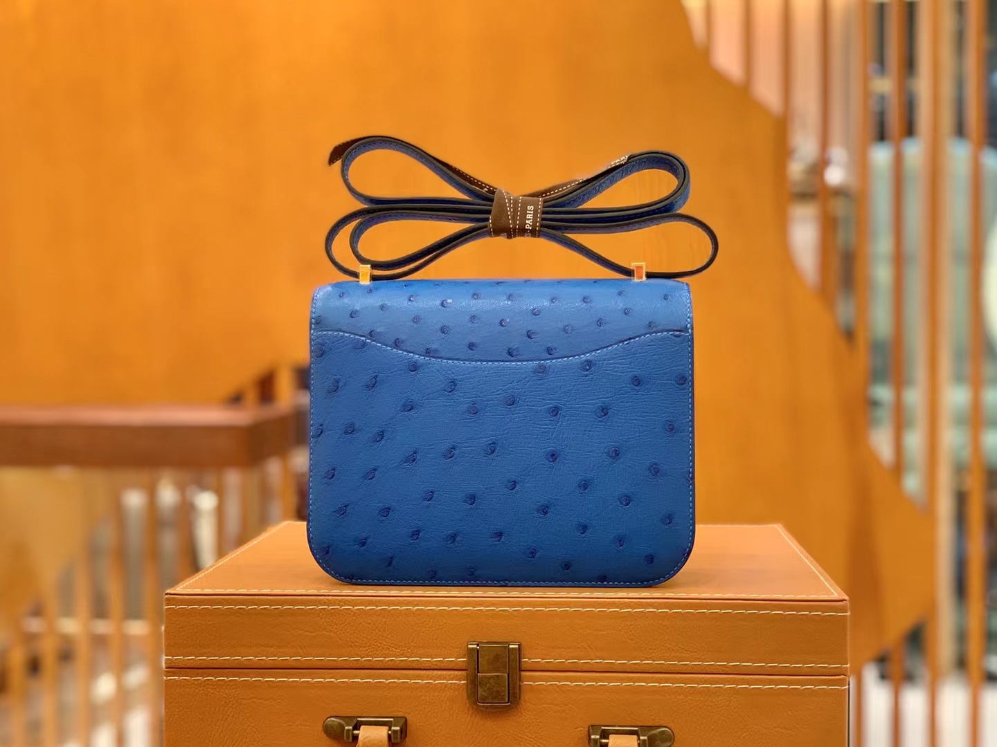 HERMES 爱马仕 Constance 空姐包 19cm 南非KK鸵鸟皮 Ostrich T7 Bleu Hydra水妖蓝 进口蜜蜡线 全手工制作